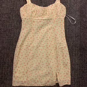 Freya mini dress/ yellow floral/ size 4/ princess polly